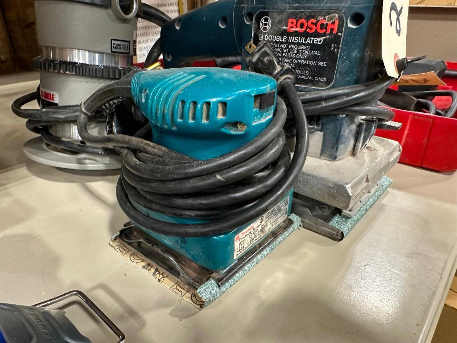 Lot of (1) Makita Sander, (1) Bosch 1290 Sander and (1) Porter Cable 1001 Router - Image 2 of 4