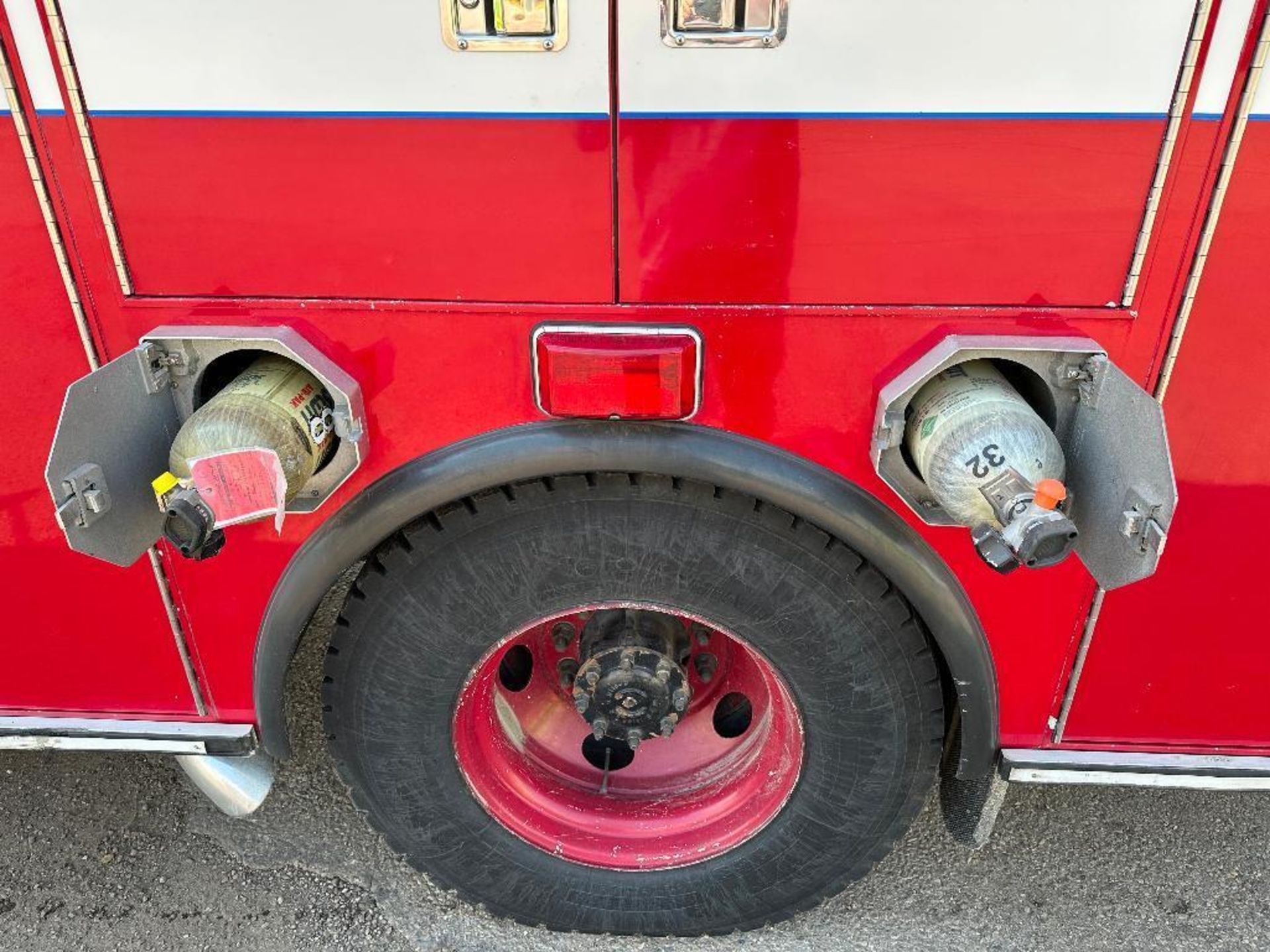 2002 Freightliner FL70 Ext Cab Fire Pumper, 321,040Miles Showing, VIN: 1FVABSBS22HJ58678 - Image 14 of 37