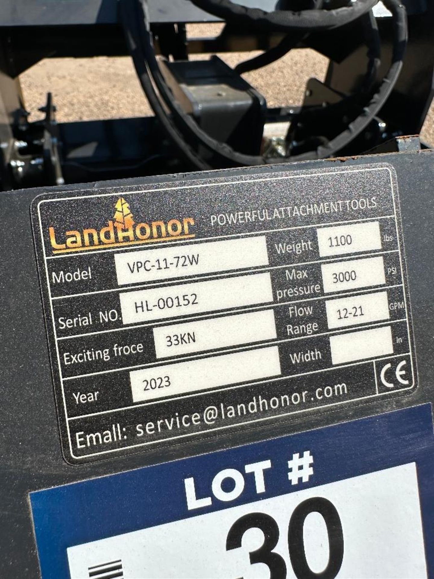 New 2023 Landhonor VPC-11-72W 72" Plate Compactor Skid Steer Attachment - Image 5 of 5