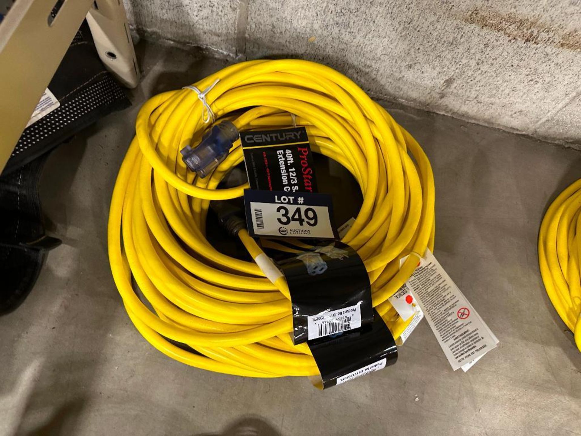 Lot of (2) Century ProStar 40' Extension Cords - Image 2 of 2