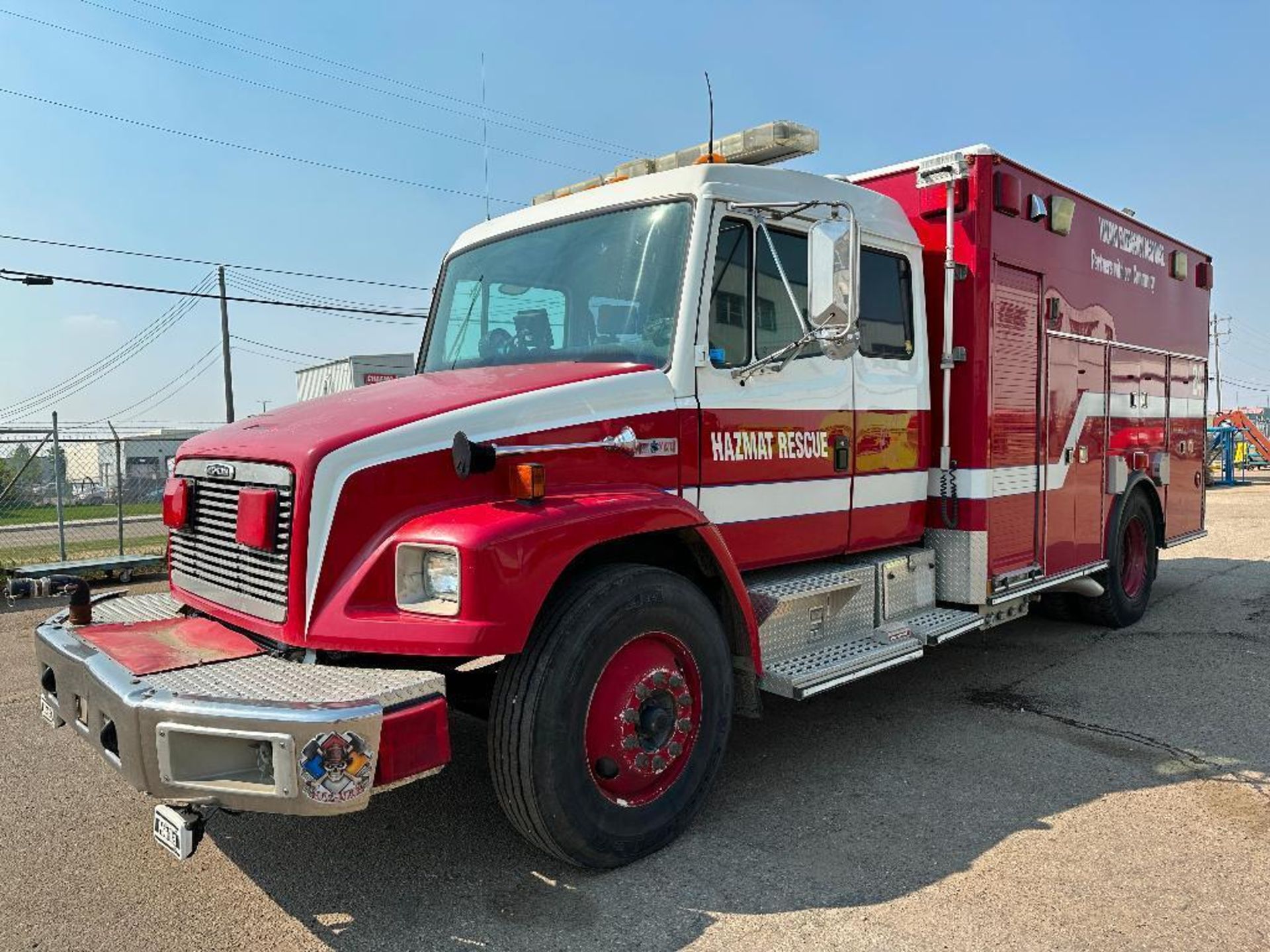 2002 Freightliner FL70 Ext Cab Fire Pumper, 321,040Miles Showing, VIN: 1FVABSBS22HJ58678 - Image 3 of 37