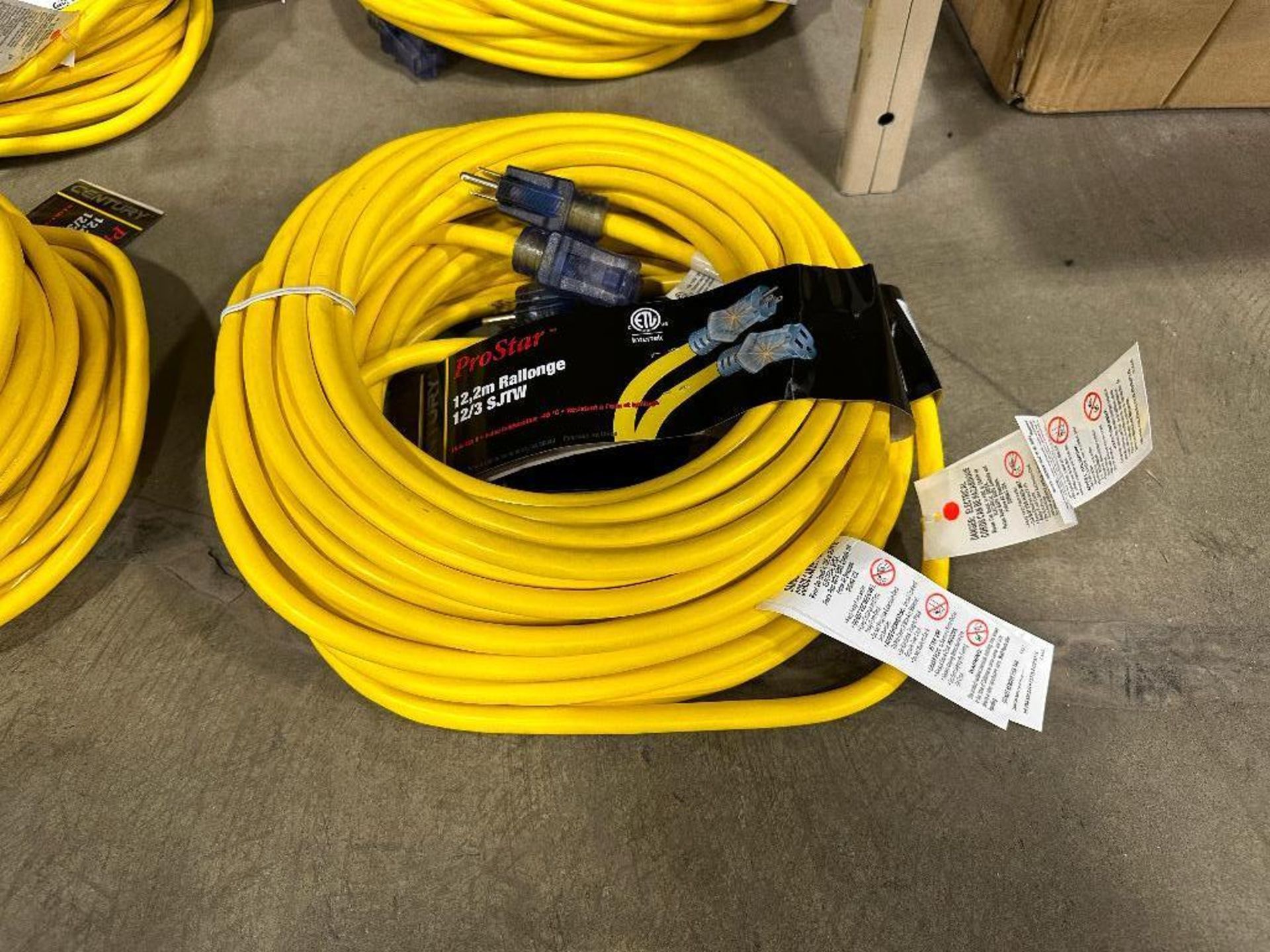 Lot of (2) Century ProStar 40' Extension Cords - Image 2 of 3