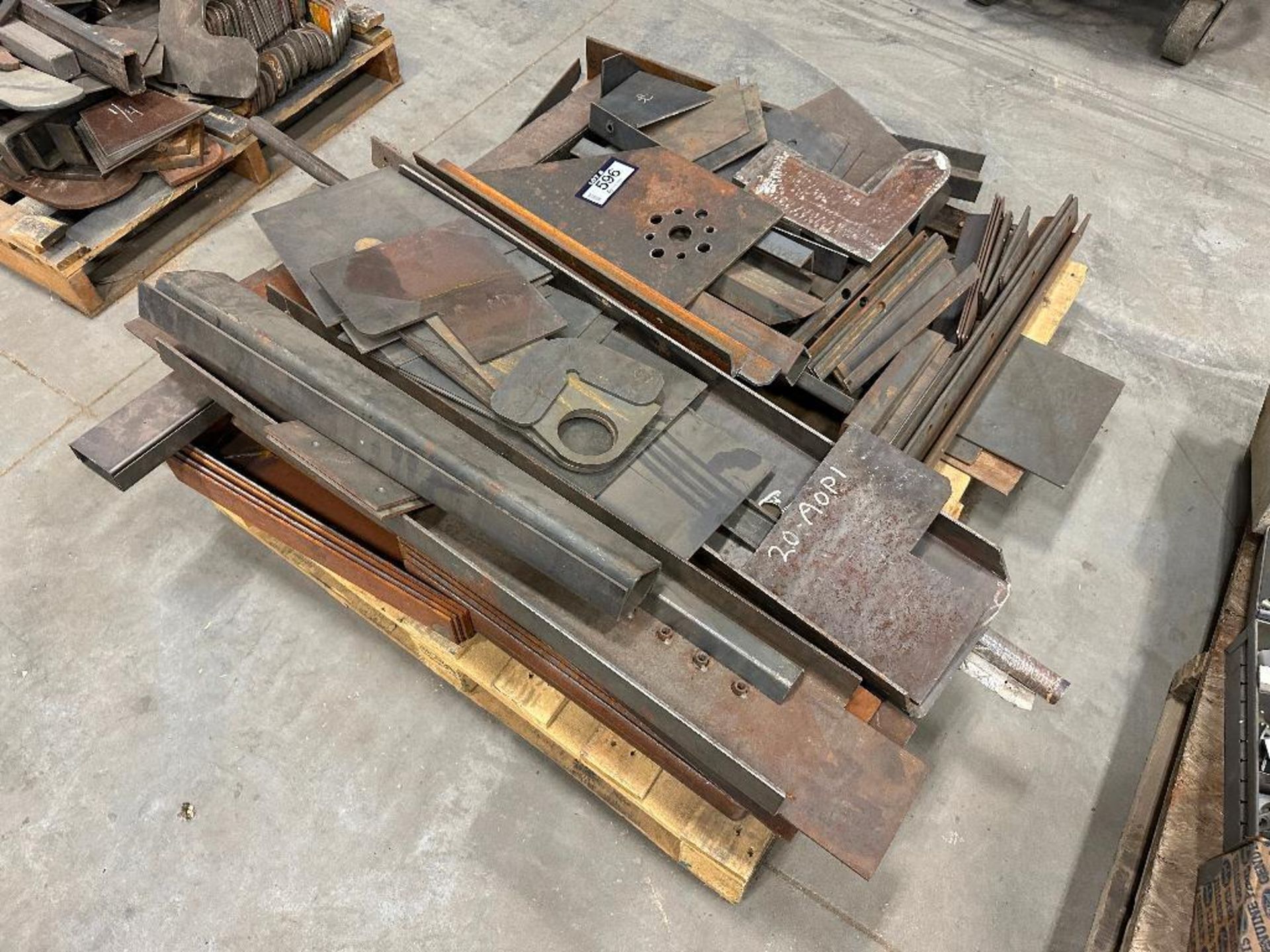 Pallet of Asst. Steel Cut-Offs Including Angle Iron, Chanel Iron, etc. - Image 2 of 3