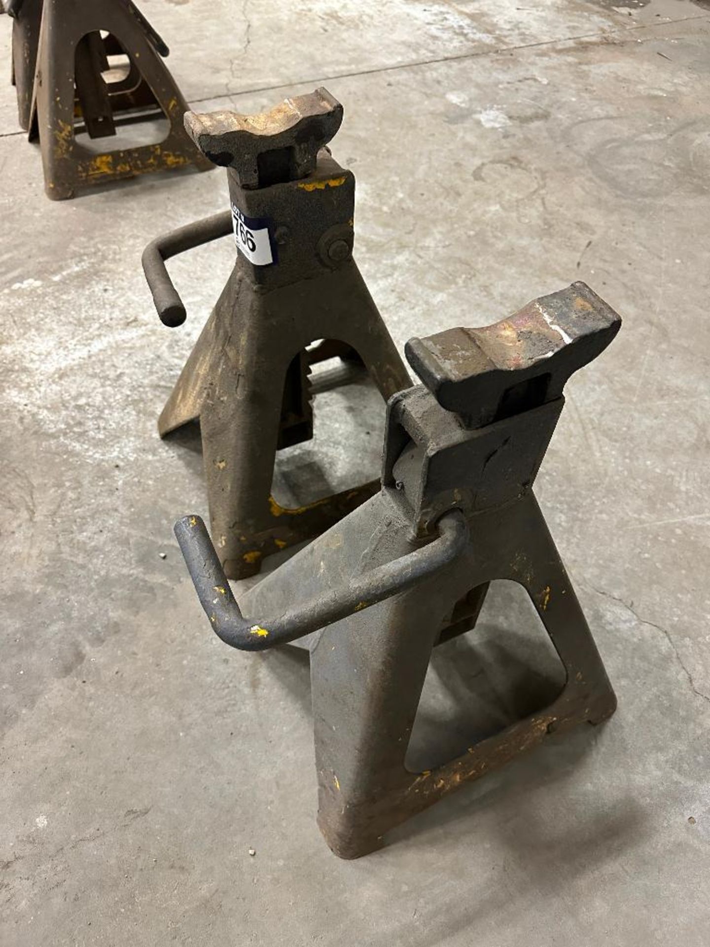 Lot of (2) 12-Ton Jack Stands - Image 3 of 3