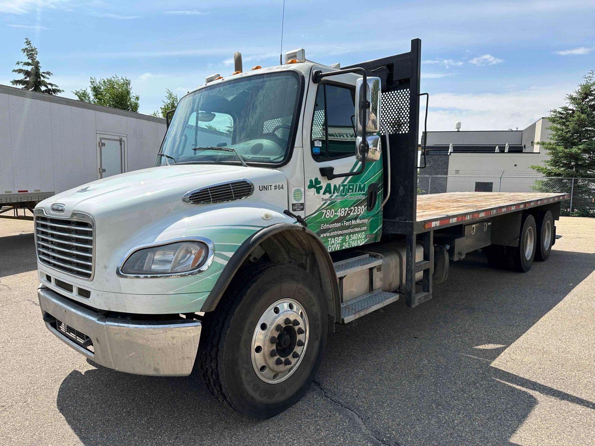 2012 Freightliner M2 106 T/A Deck Truck, Allison Auto, 24' Deck, 202, 326 kms, VIN: 1FVHCYBS4CDBD - Image 4 of 17