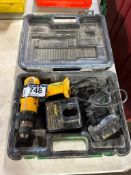 DeWalt Cordless Drill w. Case and Charger