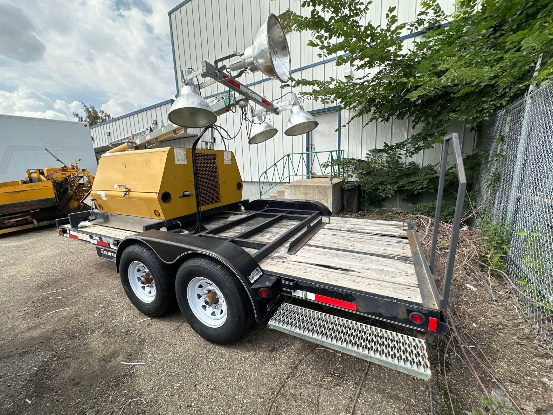 2010 Rainbow Trailers 16' T/A Trailer VIN: 2RGBE1629A1001165 w. 2009 Terex AL5000 Light Tower - Image 3 of 20