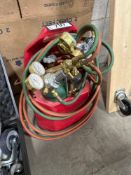 Oxy/ Acetylene Kit w/ Hoses, Gauges, etc.