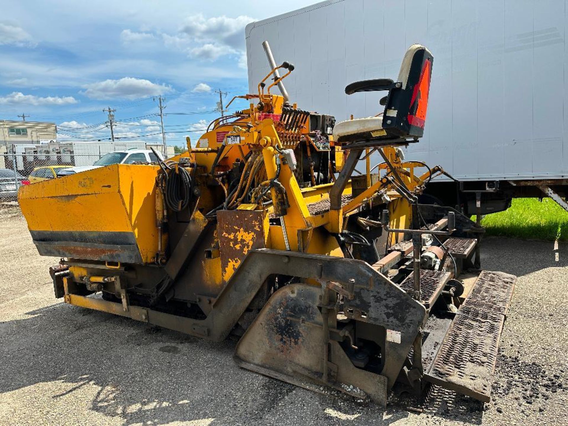 LeeBoy 8500 HD Asphalt Paver 5,214 hrs Showing - Image 7 of 13