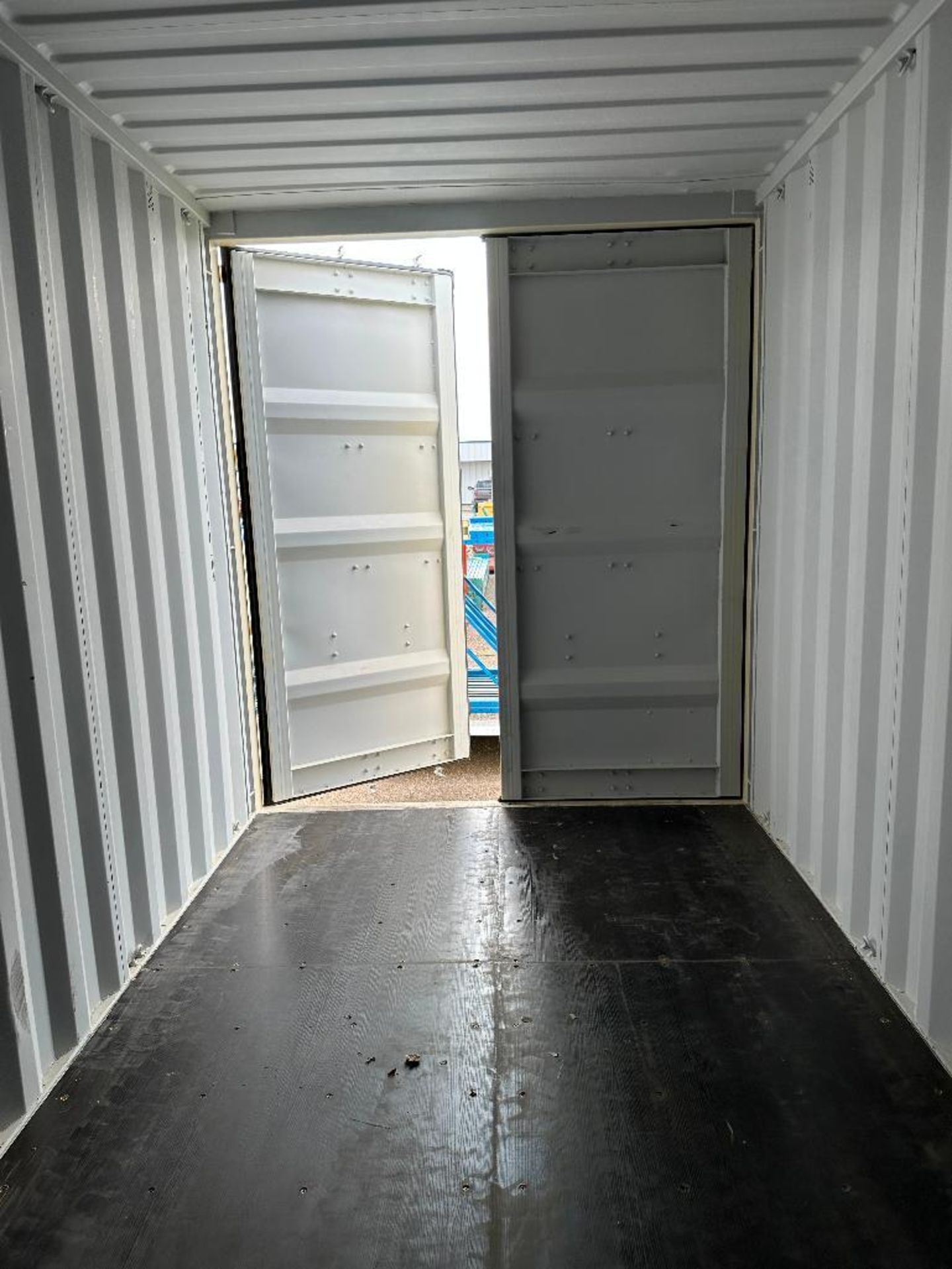 Single Trip 40 ft. 2-Door Sea Container - Image 6 of 6