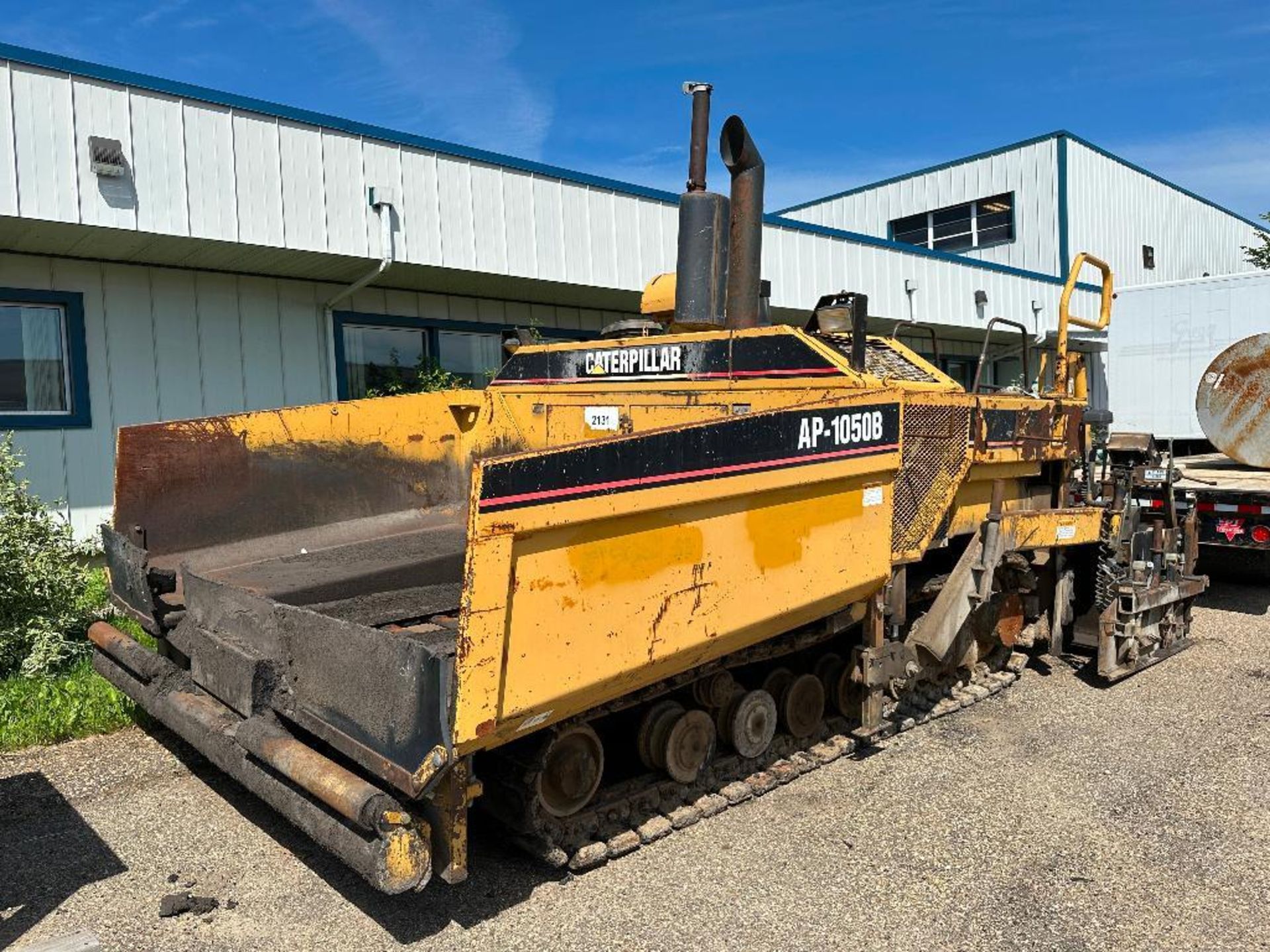 1999 Cat AP-1050B Tracked Asphalt Paver VIN: 6ZN00195 - Image 3 of 16