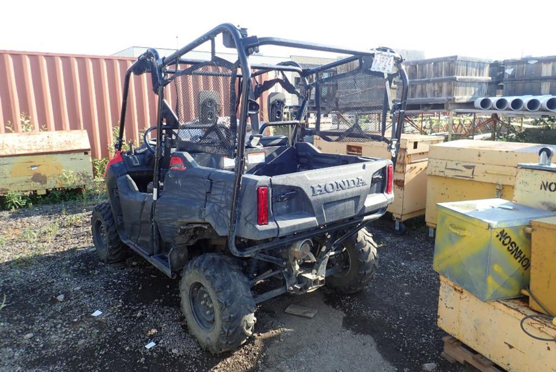 2014 Honda Pioneer 4 700 SXS700M4E ATV. VIN 1HFVE0213E4000495, Showing 3170 Kms/460.4 Hours - Image 4 of 6