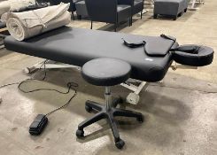 ELECTRIC LIFT MASSAGE TABLE WITH EARTHLITE FLEECE MASSAGE TABLE WARMER & PADDED ROLLING STOOL