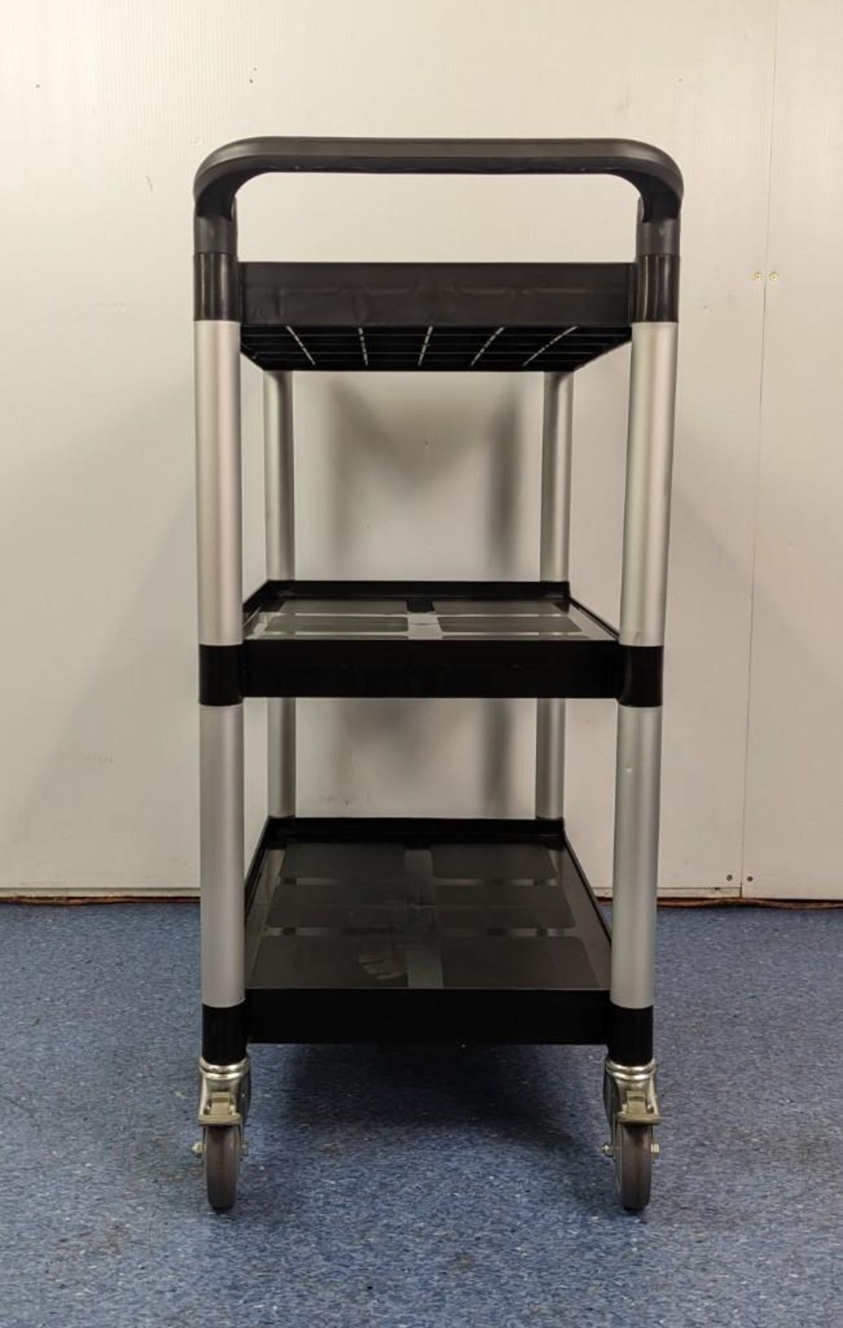 24" X 16" BLACK PLASTIC 3 TIER BUSSING CART - NEW - OMCAN 24183 - Image 3 of 5