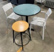 30" ROUND TABLE WITH (2) GREY PLASTIC ARMCHAIRS & (1) WOOD TOP STOOL