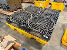 Uline 4-Drum Spill Containment Pallet