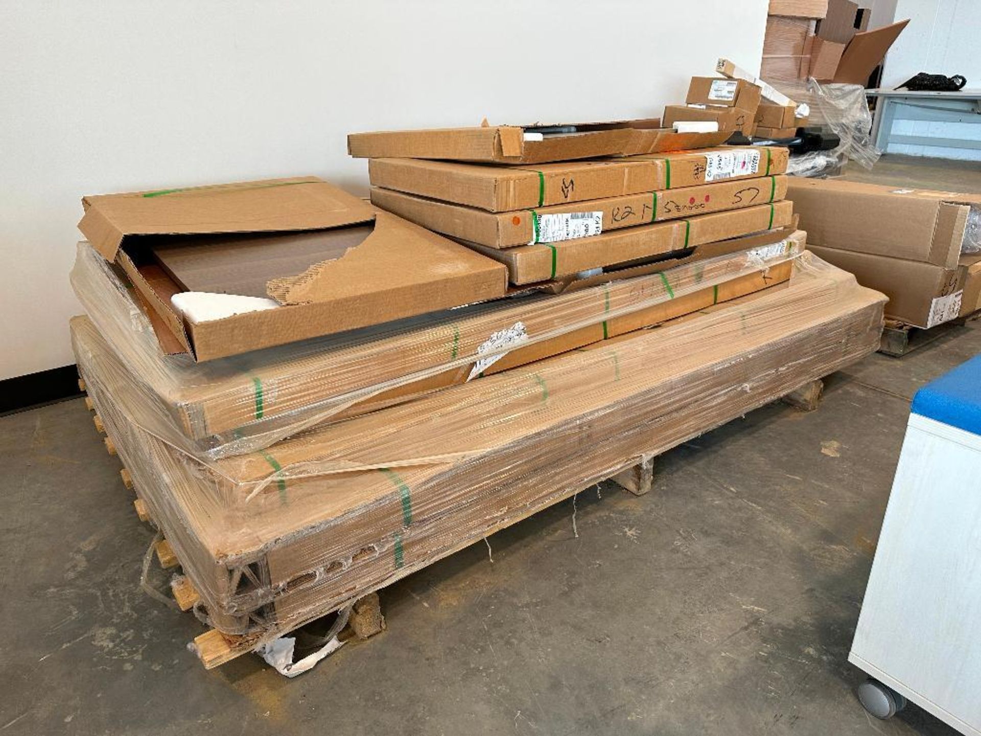 Pallet of Asst. Steelcase Desk Parts - Image 2 of 3