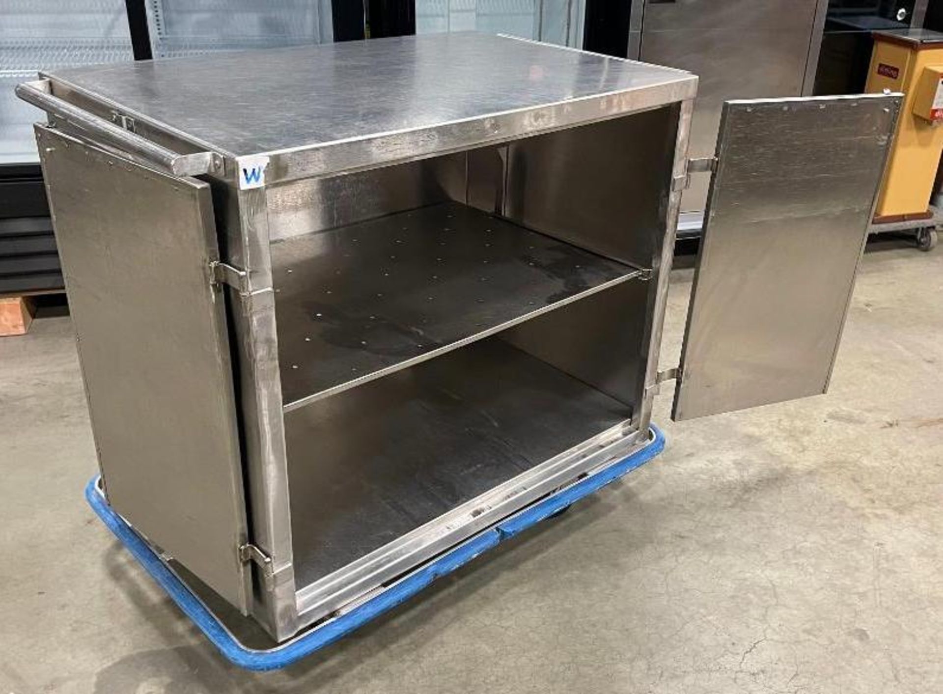 36" X 24" STAINLESS STEEL MOBILE CABINET - Image 5 of 7