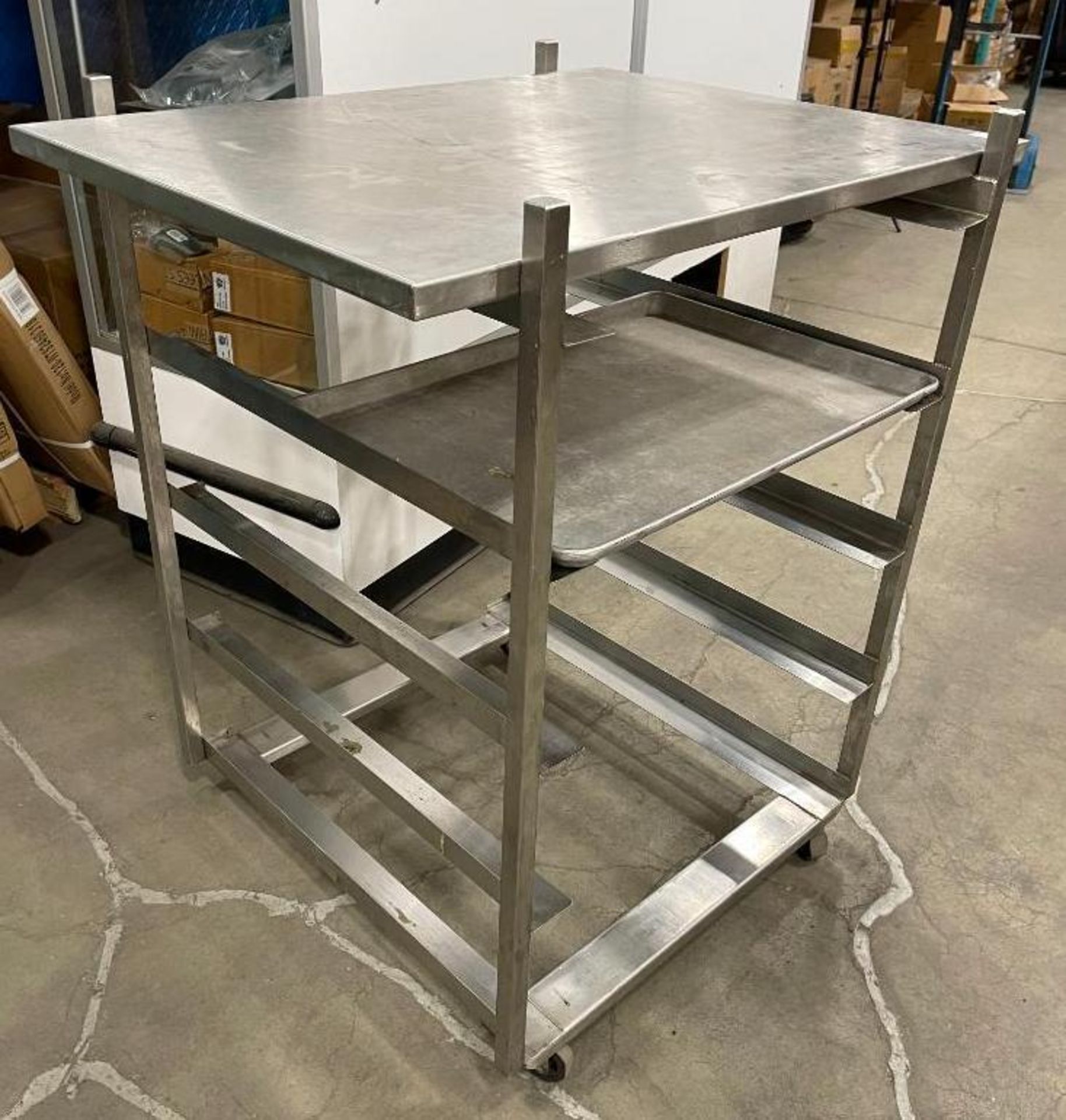 4-TIER STAINLESS STEEL MOBILE BUN PAN RACK