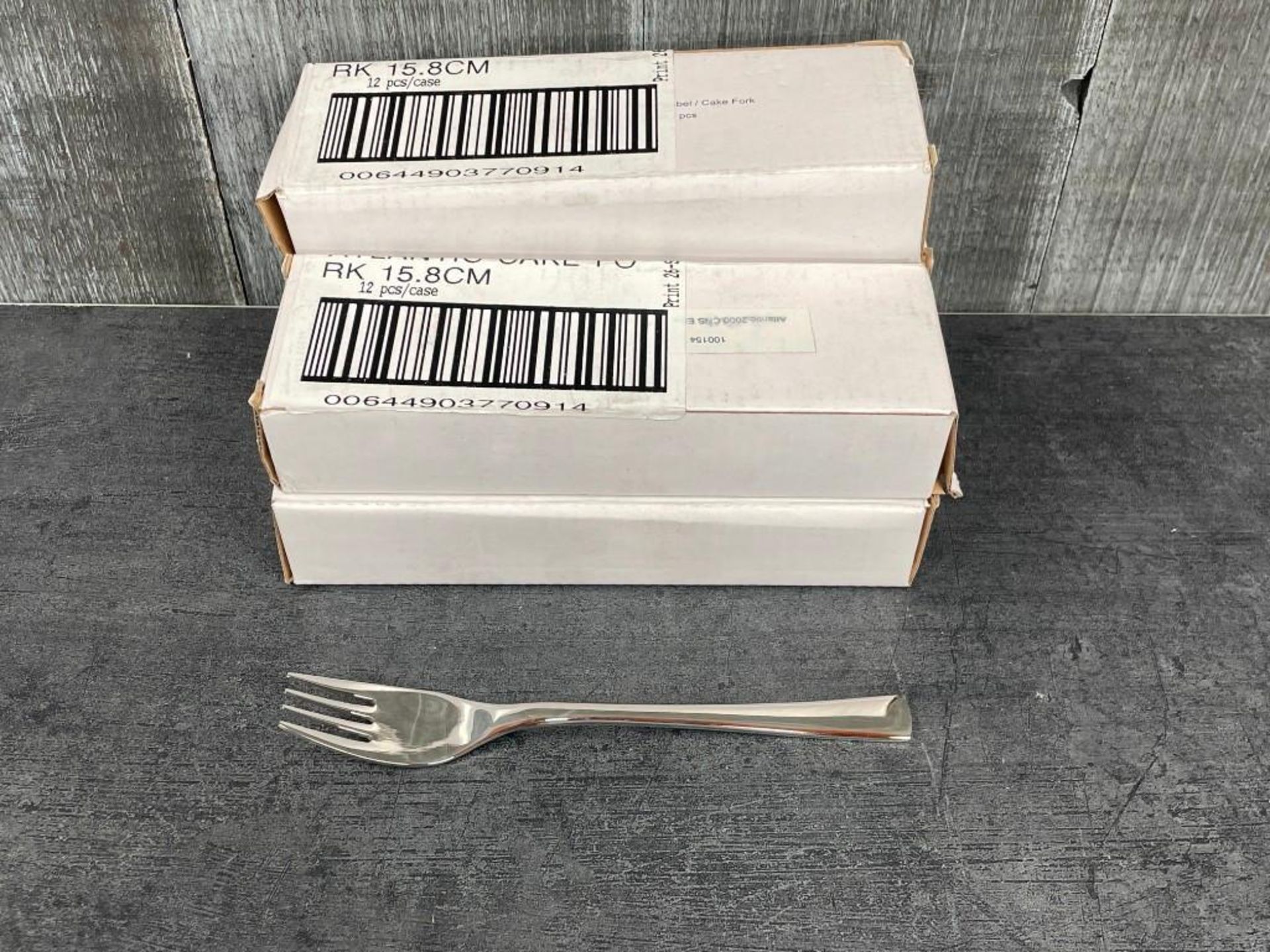 ATLANTIC HEAVY WEIGHT CAKE FORKS, SOLA MB223 - LOT OF 60 (5 BOXES) - Image 2 of 4