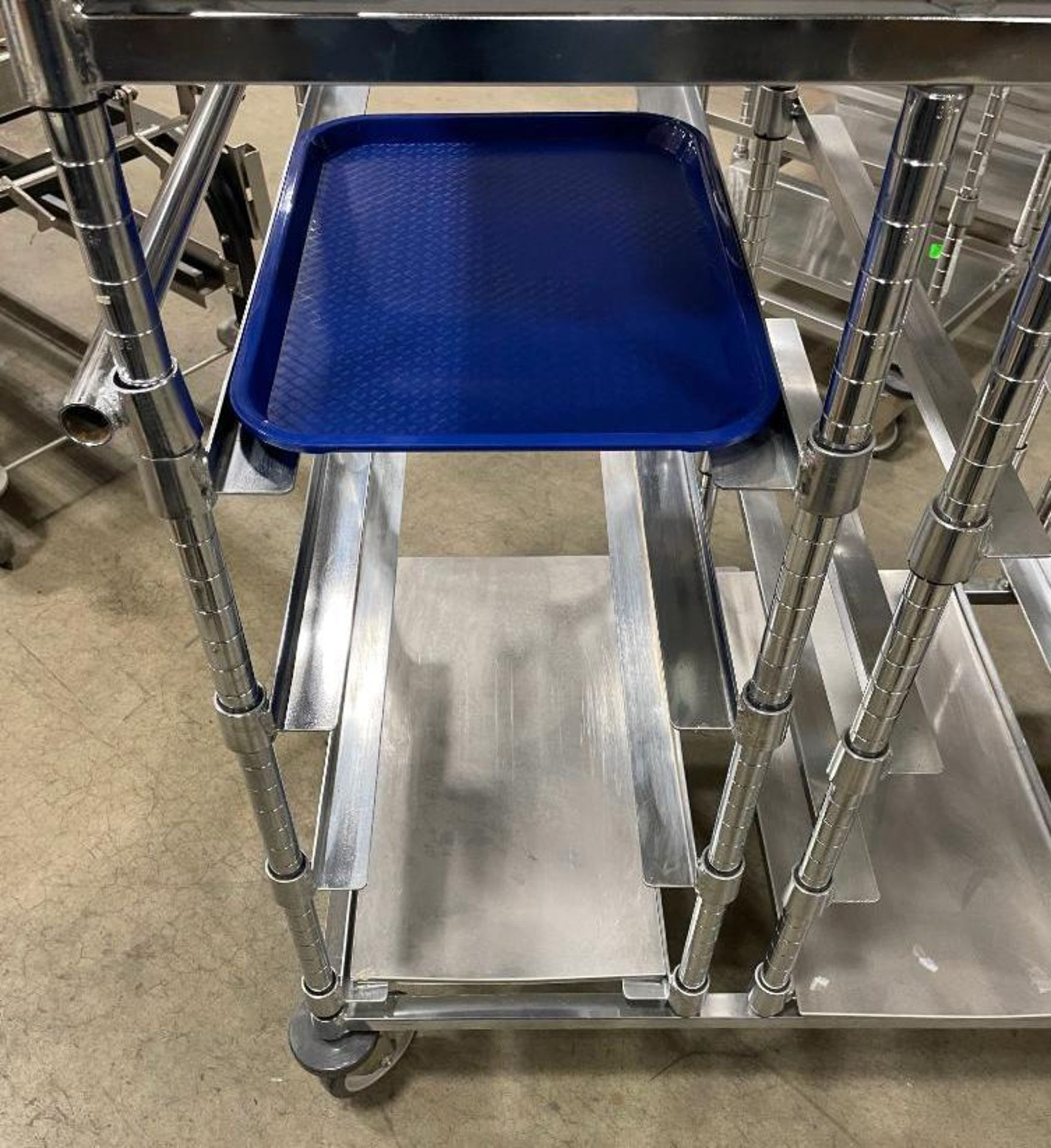 47" X 24" STAINLESS STEEL CART WITH 9-SLOT PAN HOLDER - Image 5 of 7