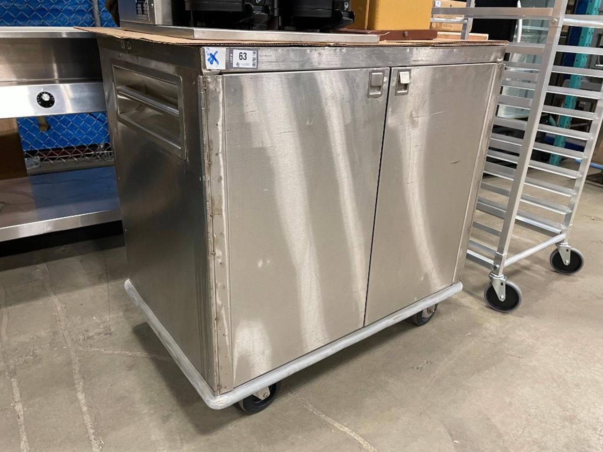 34.5" X 23" STAINLESS STEEL MOBILE CART - Image 9 of 9