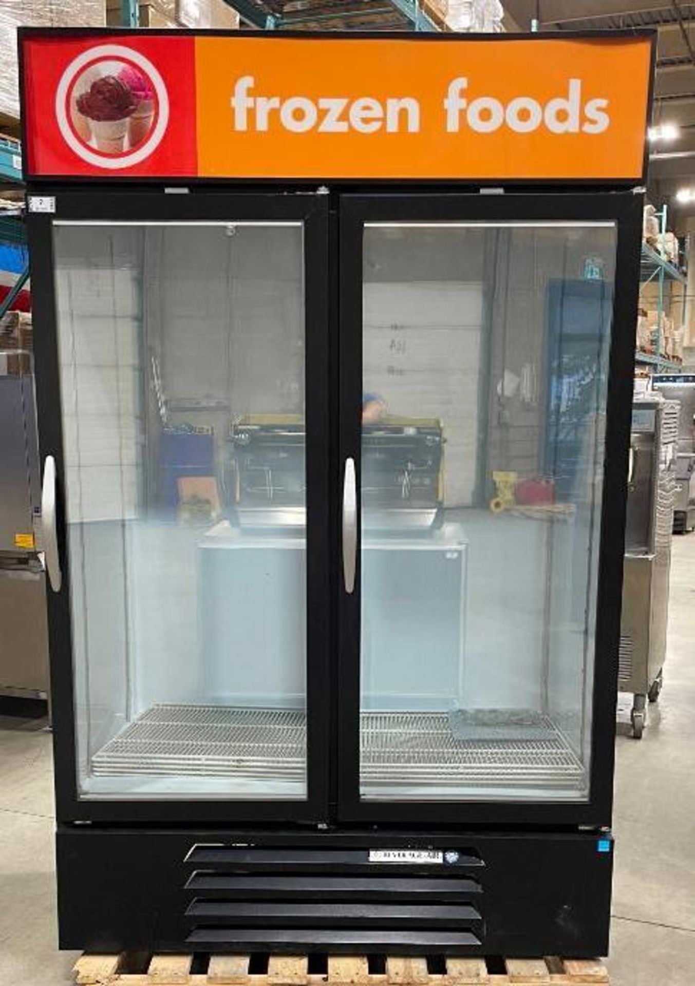 BEVERAGE AIR DOUBLE GLASS DOOR FREEZER