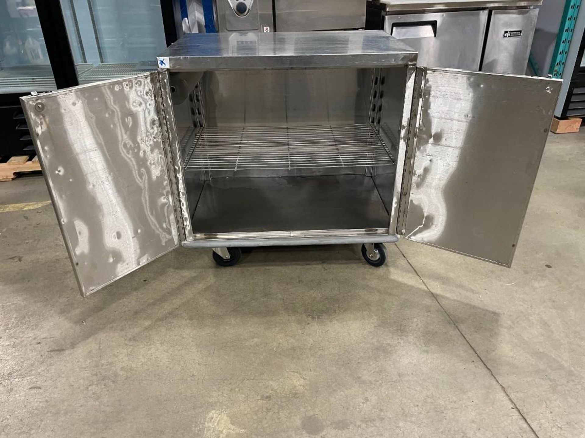 34.5" X 23" STAINLESS STEEL MOBILE CART - Image 2 of 9