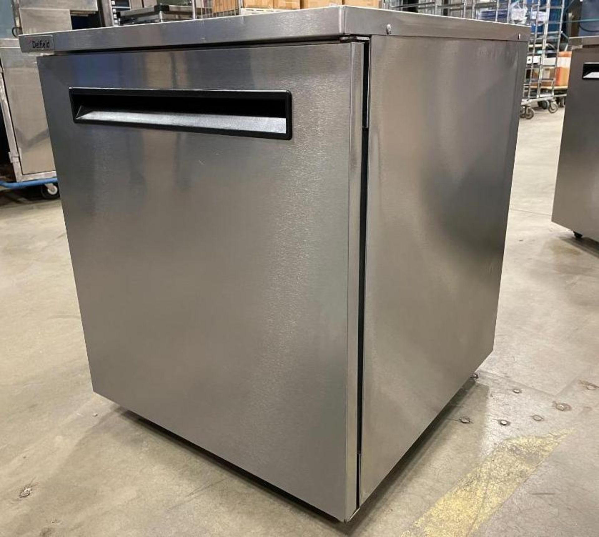 DELFIELD 406P 27" SINGLE DOOR UNDERCOUNTER COOLER