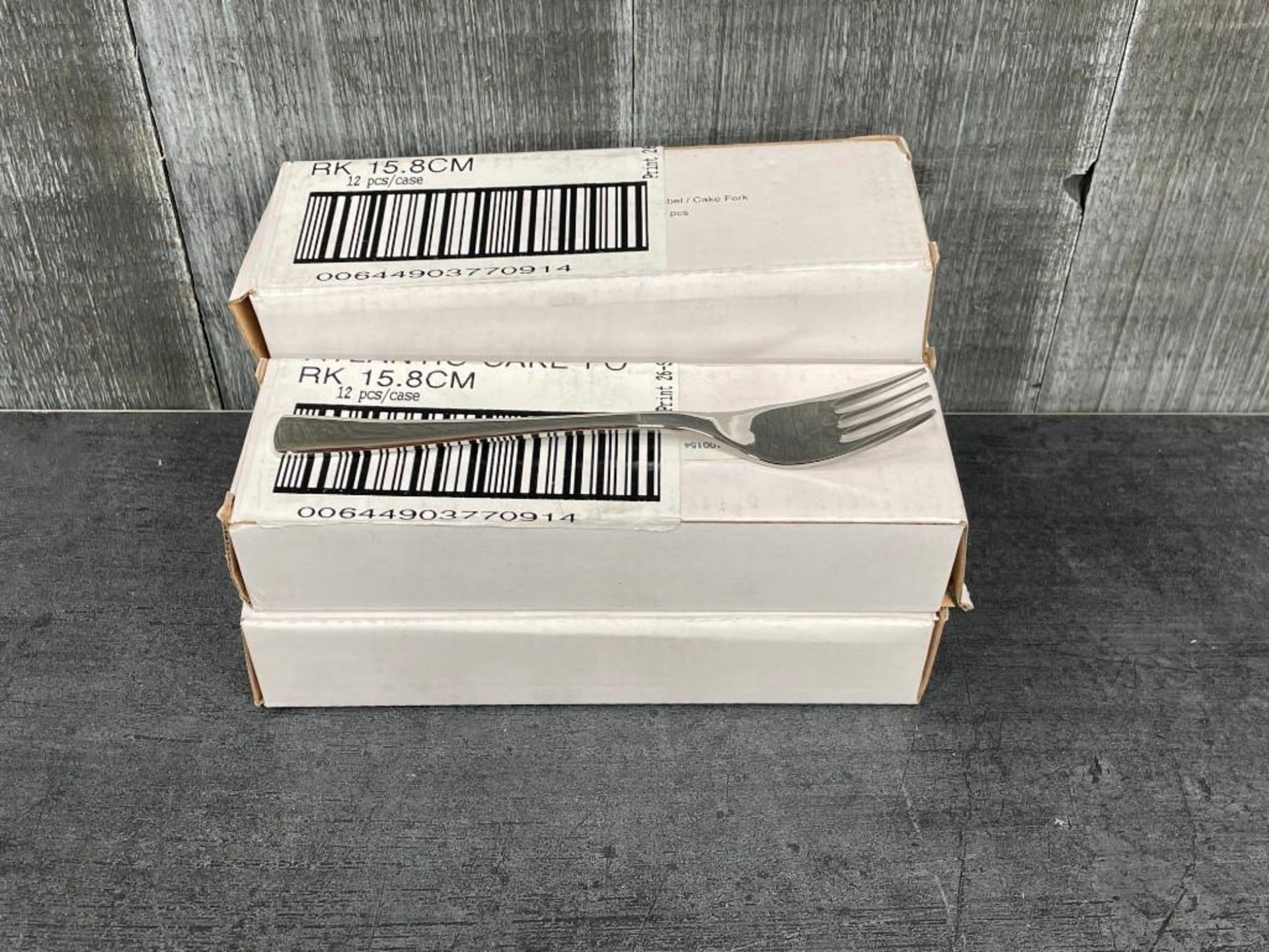 ATLANTIC HEAVY WEIGHT CAKE FORKS, SOLA MB223 - LOT OF 60 (5 BOXES) - Image 3 of 4