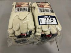 Lot of (12) Pairs of Watson Canadian Outsiders XXL Gloves