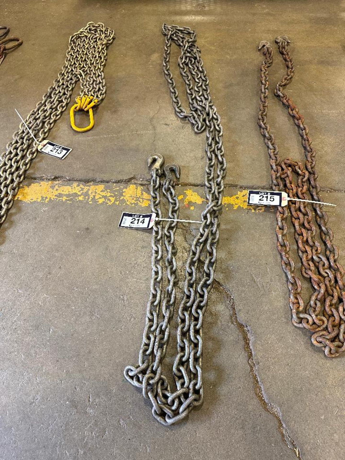 Length of Chain w/ Hooks - Image 2 of 2