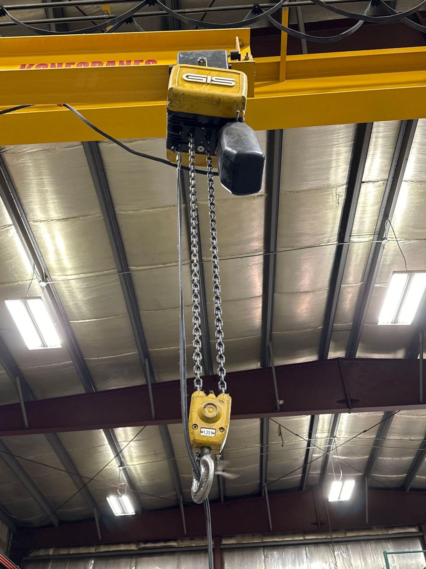 1-TON Jib Crane w/ GIS 1.25-TON Hoist, Beam Roller etc. - Image 4 of 11