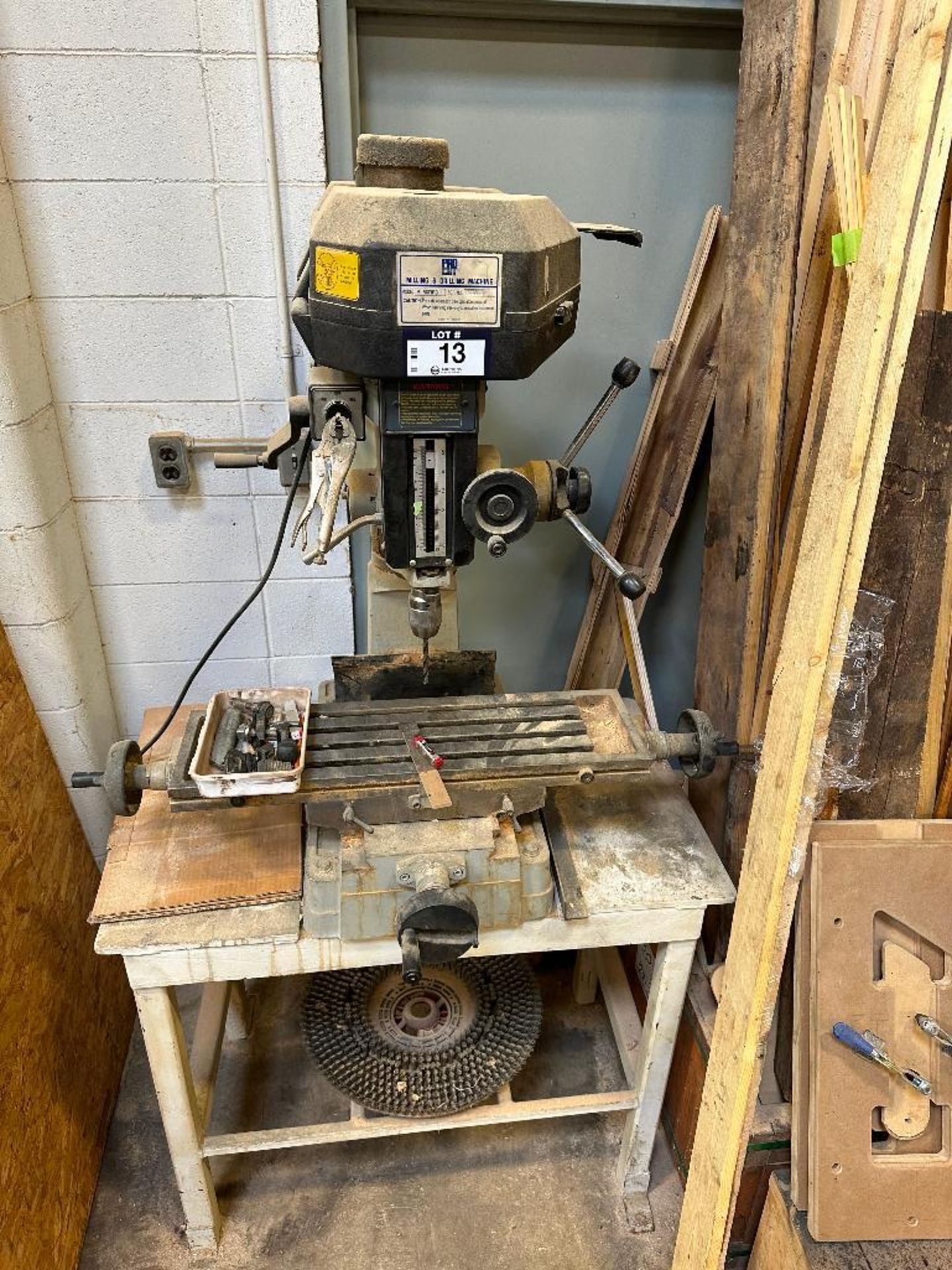 ProCut RL80RF311Milling And Drilling Machine w/ Stand - Image 3 of 5