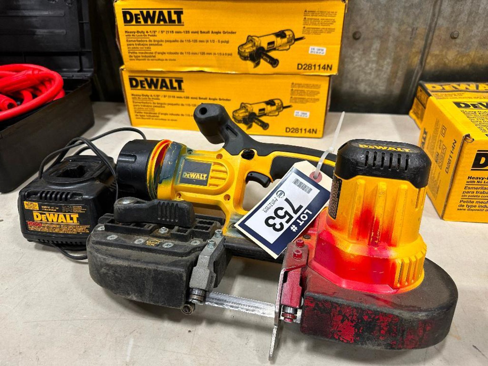 DeWalt DCS370 18V Cordless Band Saw w/ Battery and Charger