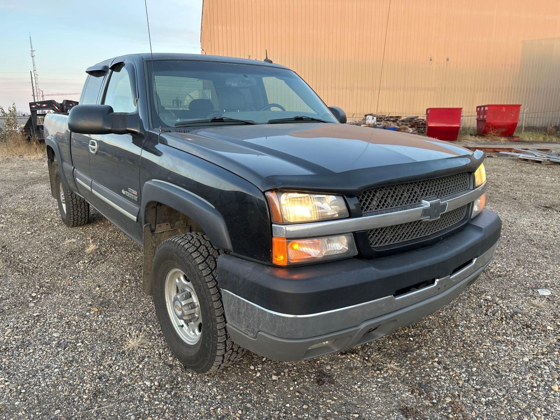 2003 Chevrolet Silverado Duramax Diesel Extended Cab 4X4, VIN #: 1GCHK29183E178573 - Image 2 of 12