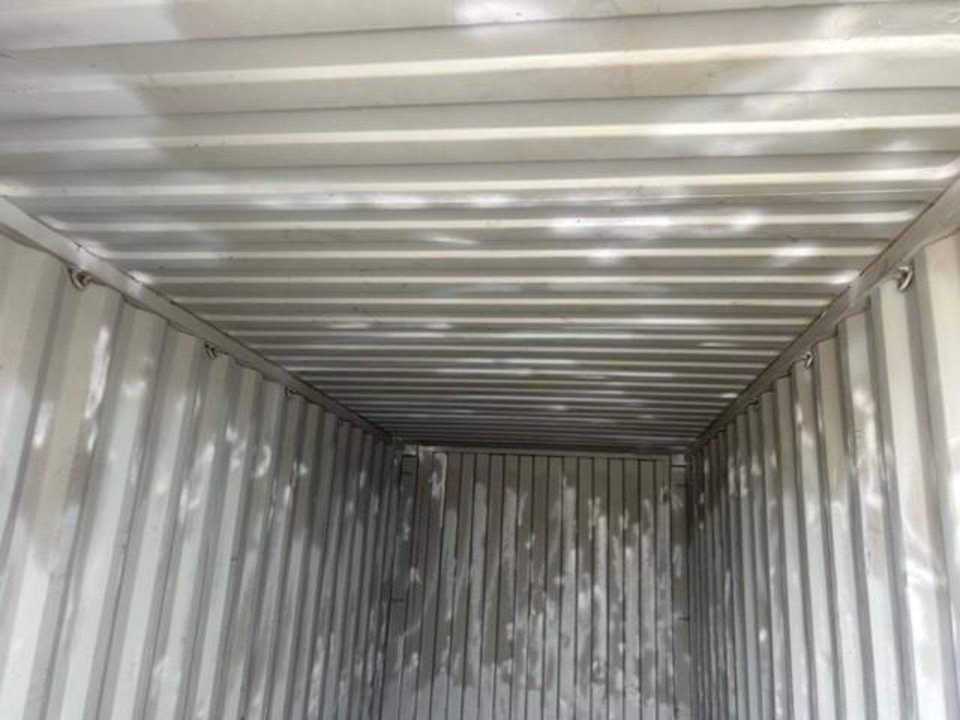 20' Sea Container SN#: CAIU2176670 (Located in S.E. Calgary) - Image 7 of 11