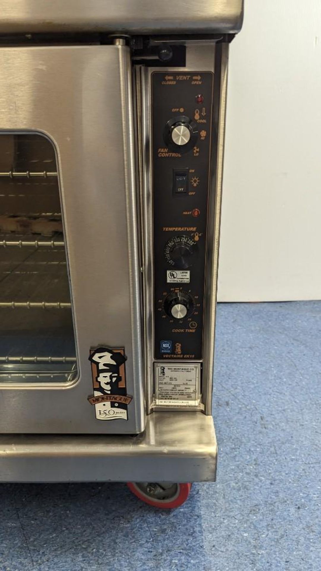 MONTAGUE EK15A VECTAIRE SINGLE PHASE ELECTRIC CONVECTION OVENS - Image 5 of 13