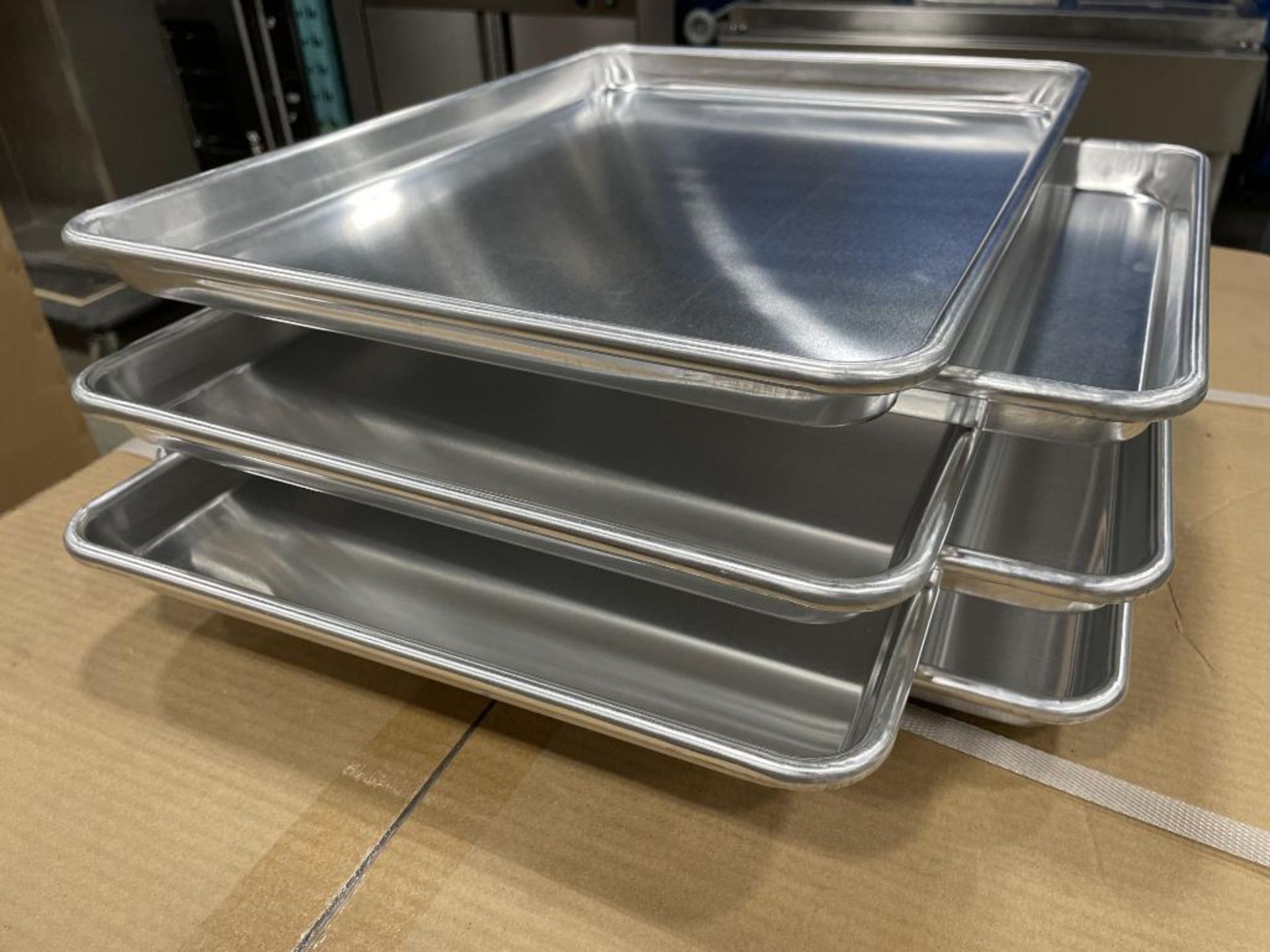 LOT OF (6) HALF SIZE BUN PANS, UPDATE ABNP-50 - NEW - Image 3 of 6