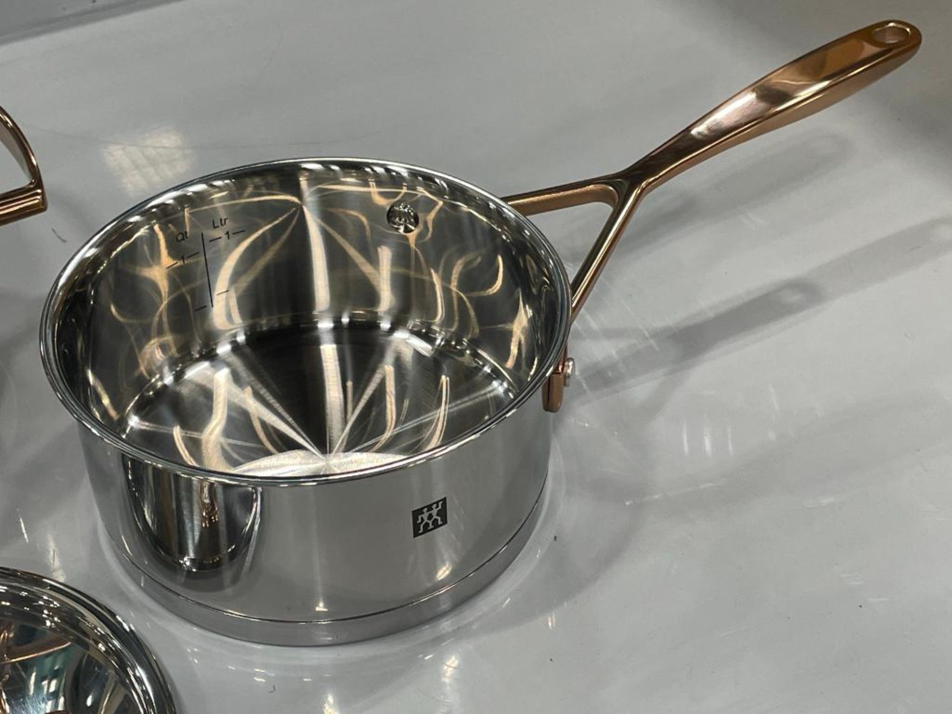NEW ZWILLING 18/10 STAINLESS STEEL INDUCTION CAPABLE 2L STOCK POT & 1.5L SAUCE PAN - Image 7 of 12