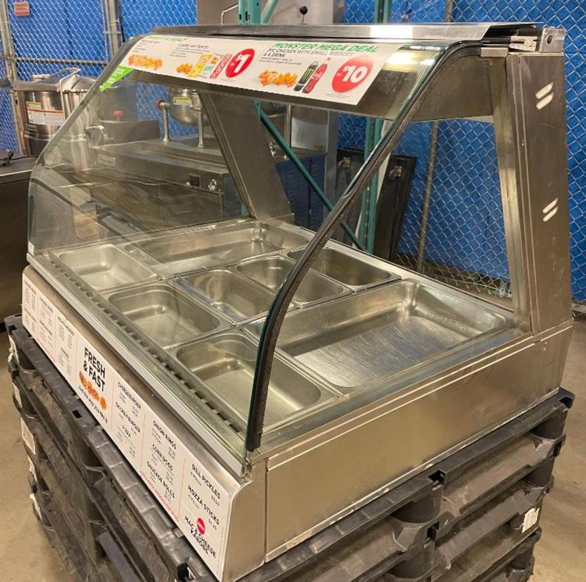 HENNY PENNY HMT-3 COUNTERTOP HEATED DISPLAY CASE - Image 16 of 16