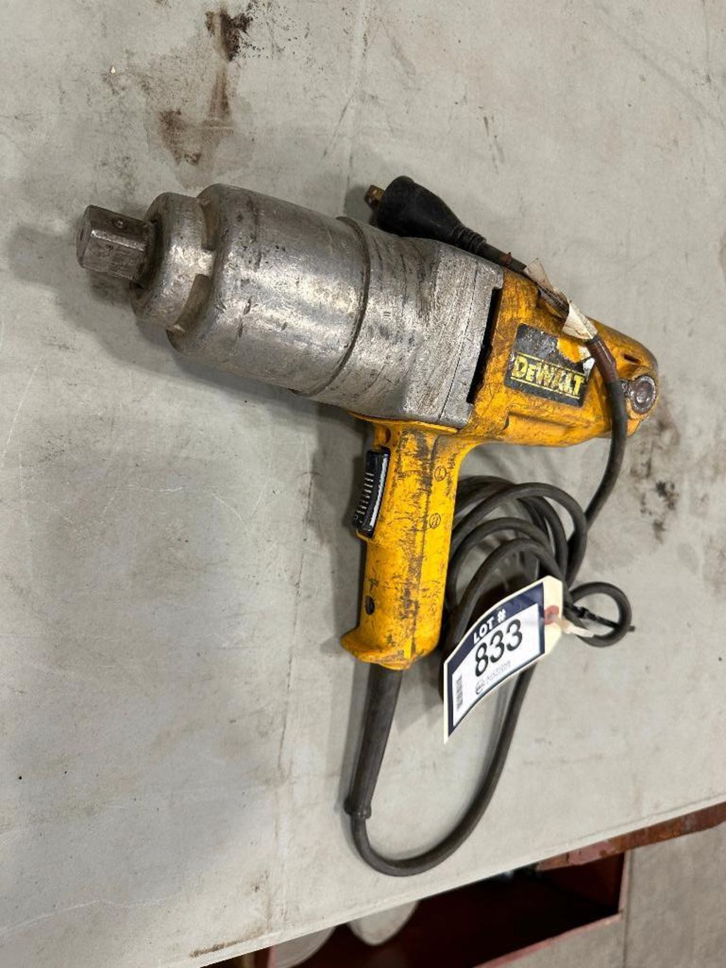 DeWalt DW297 3/4" Impact Wrench - Image 4 of 7