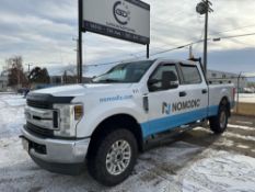 2019 Ford F-350 XLT Crew Cab Pickup Truck, V8 Gas Engine VIN #: 1FT8W3B66KEC26571