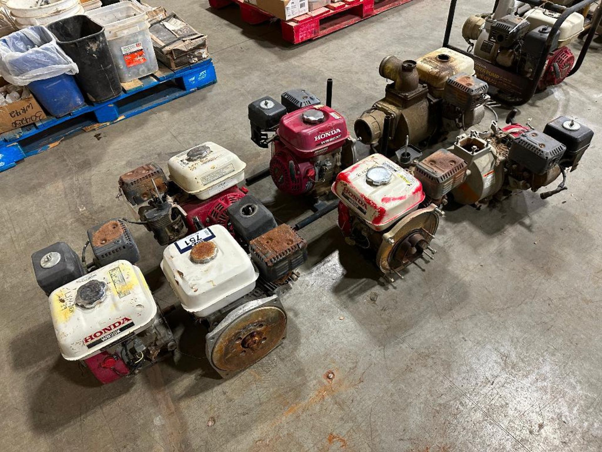 Lot of (7) Asst. Gas Engines *For Parts* - Image 3 of 5