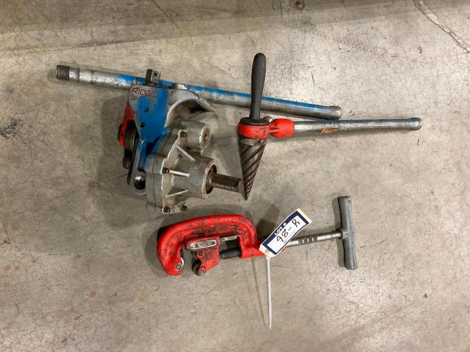 Lot of Ridgid Pipe Cutter, Hand Reamer, Ridgid 975 Roll Groover, etc. - Image 2 of 4