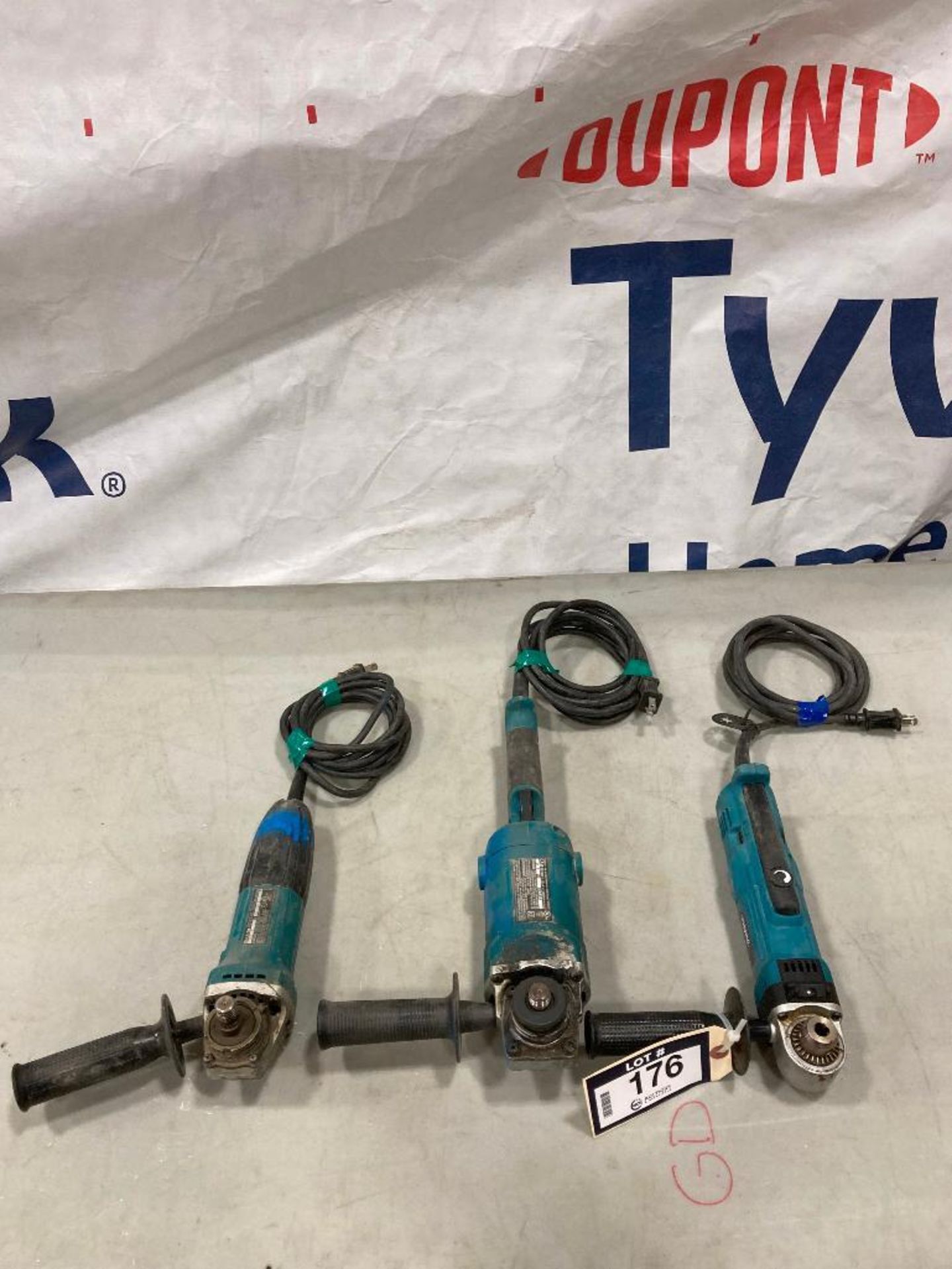 Lot of (3) Asst. Makita Angle Grinders