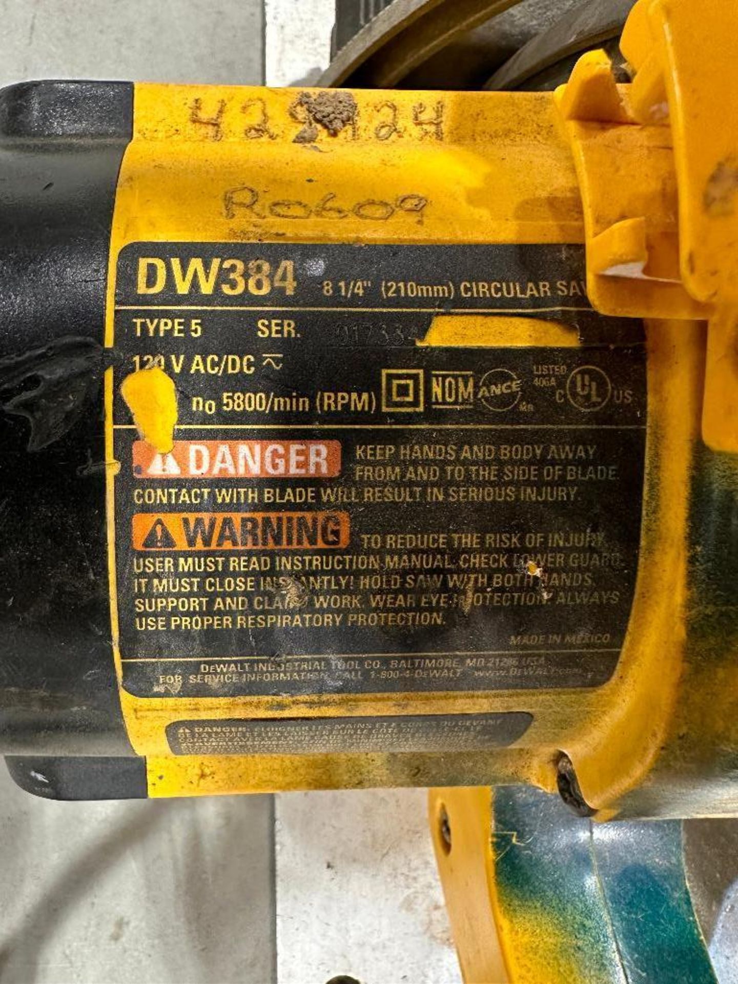 DeWalt DW384 8-1/4" Circular Saw - Image 5 of 5