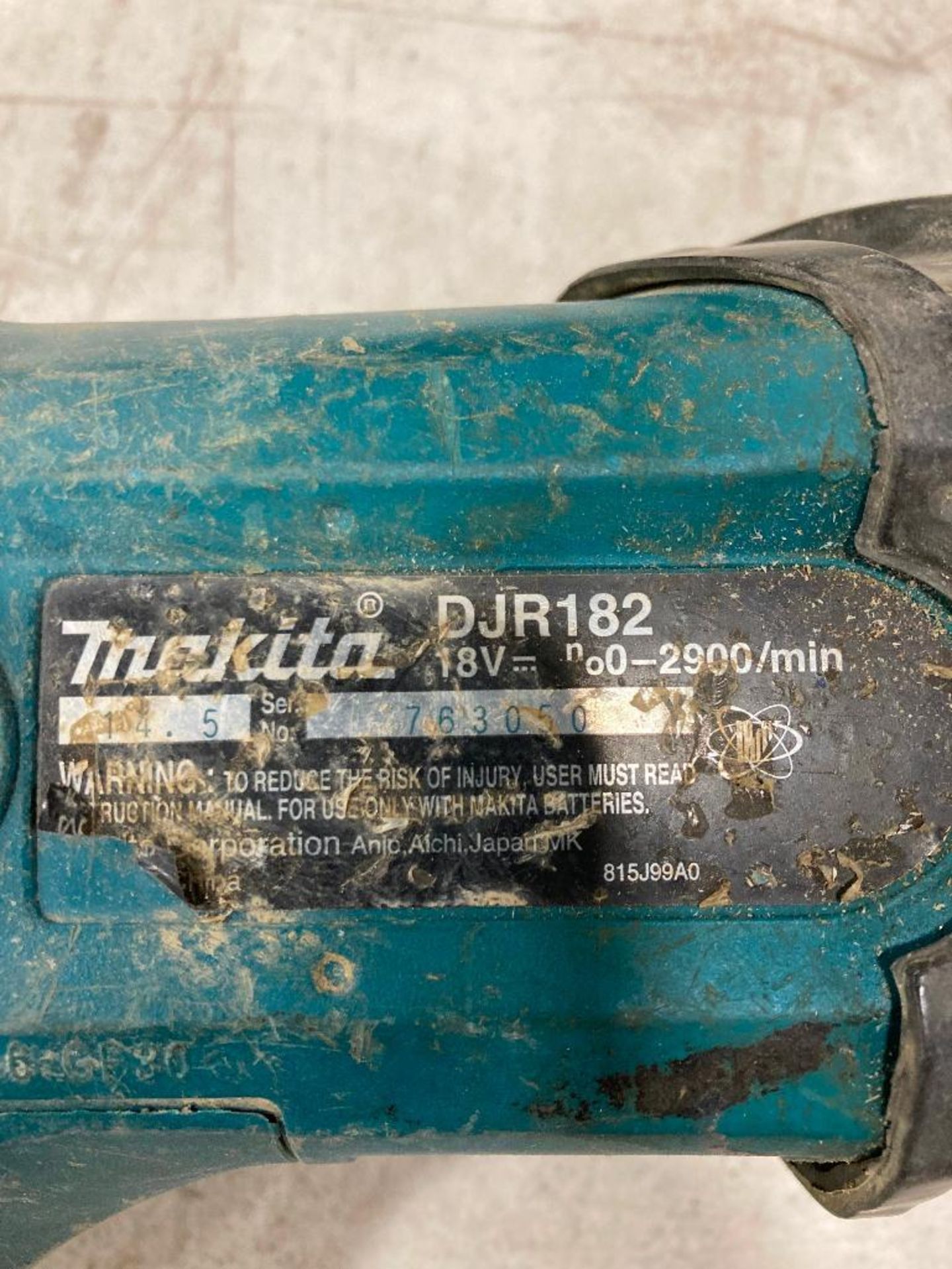 Makita Reciprocating Saw and Battery Charger - Image 4 of 5