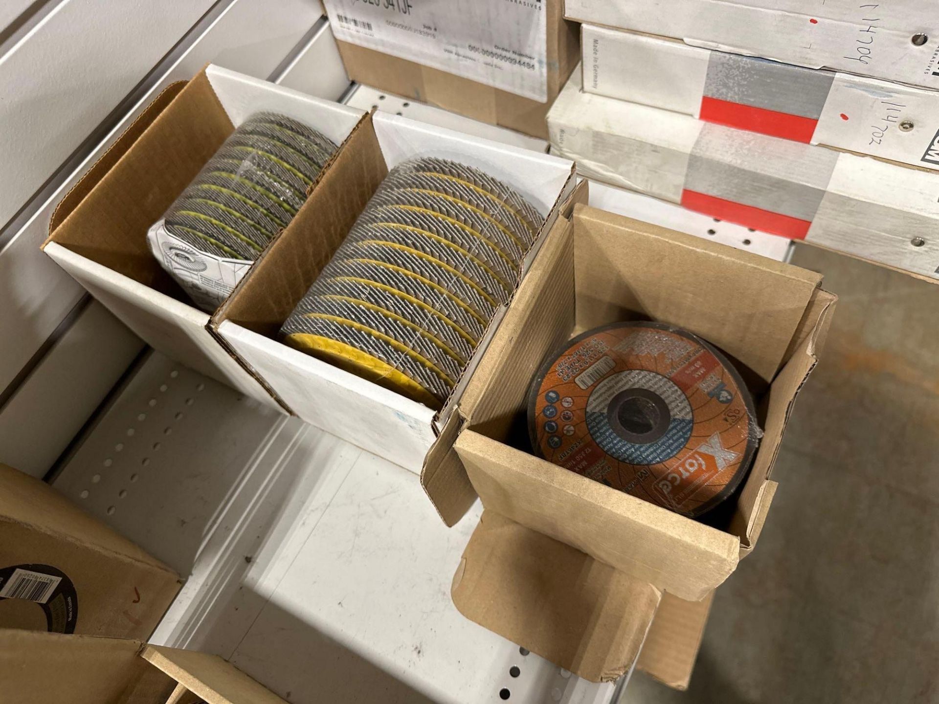 Lot of Asst. Flap Discs, etc. - Image 2 of 3