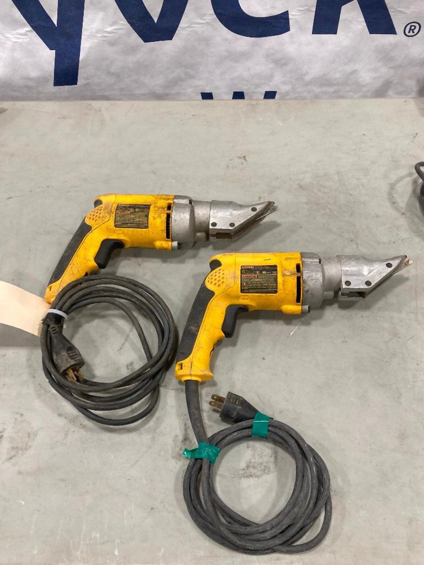 Lot of (2) DeWalt DW890 Swivel Head Shears - Image 2 of 4